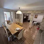 -self-check- 4-room Family House レビツェ