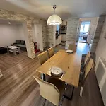 別荘 -self-check- 4-room Family House レビツェ