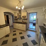 -self-check- 4-room Family House レビツェ